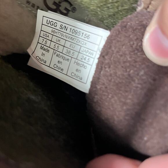 UGG® | Coconut Shell Heather Waterproof Leather Ankle Duck Boot Size 7.5 - Picture 8 of 8